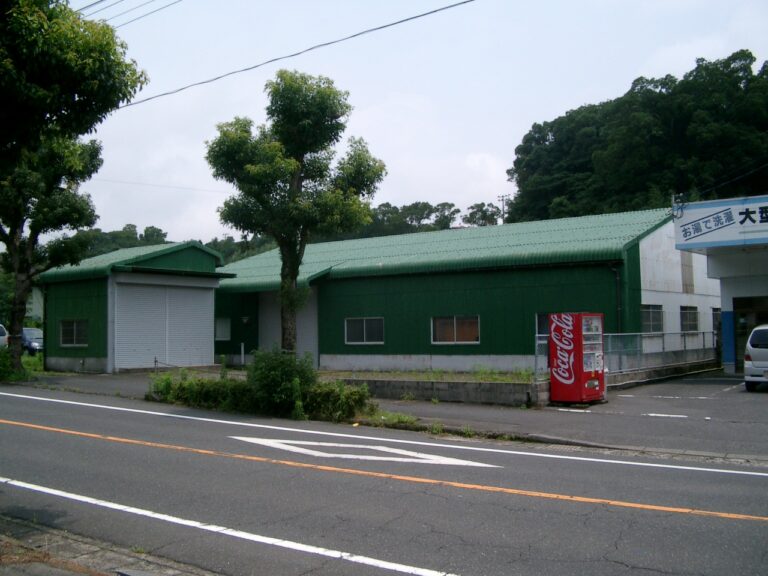 ④新生町650万倉庫